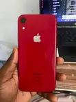 Apple iPhone XR 128GB Red - 2