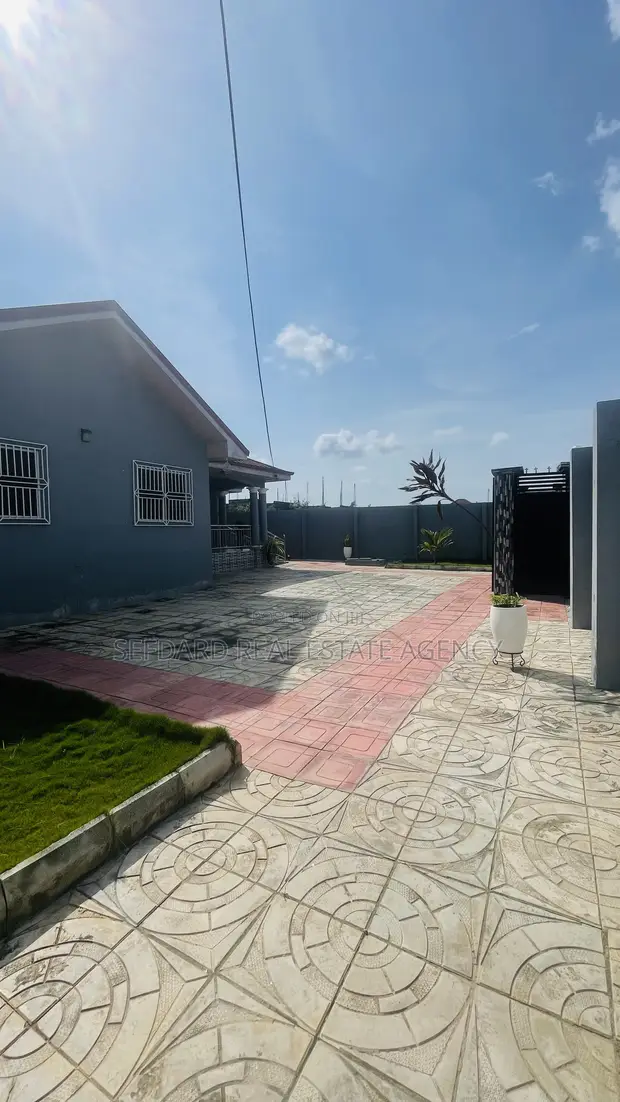 3-Bedroom House with BQ for Rent in Amasaman - 1