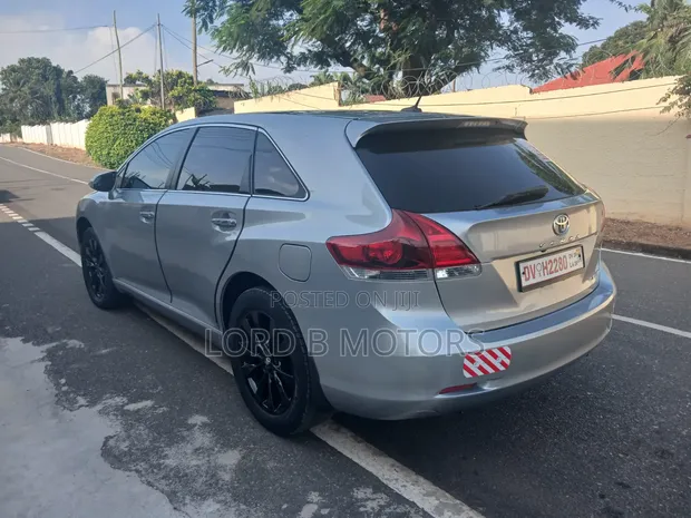 Toyota Venza XLE 2015 Silver - 1