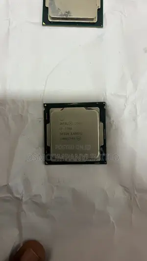 Intel Core i7-7700 7th Gen CPU