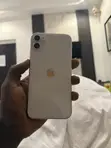 Apple iPhone 11 64GB White - 5