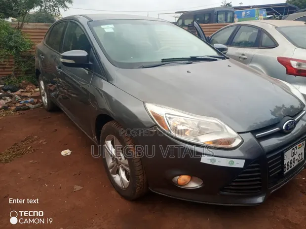 2014 Ford Focus SE Hatchback - 1