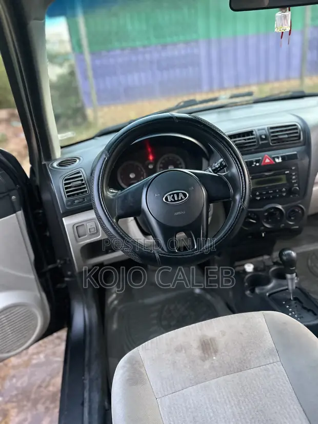 Kia Morning 2011 Black - 1