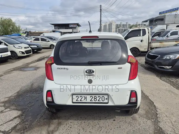 Kia Morning 2016 White - 1