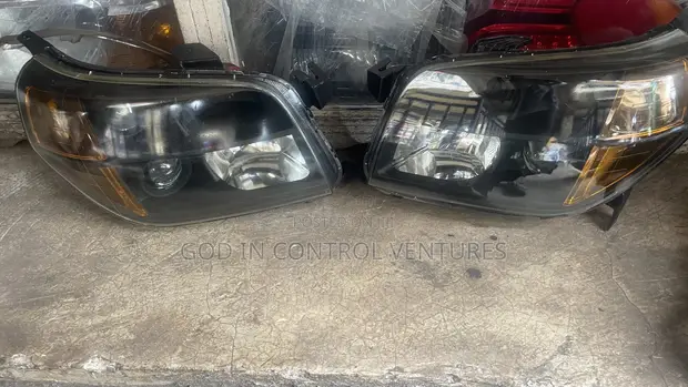 Honda Pilot 2005 Headlight - 1