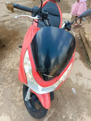 Honda PCX 150cc Scooter - 2020