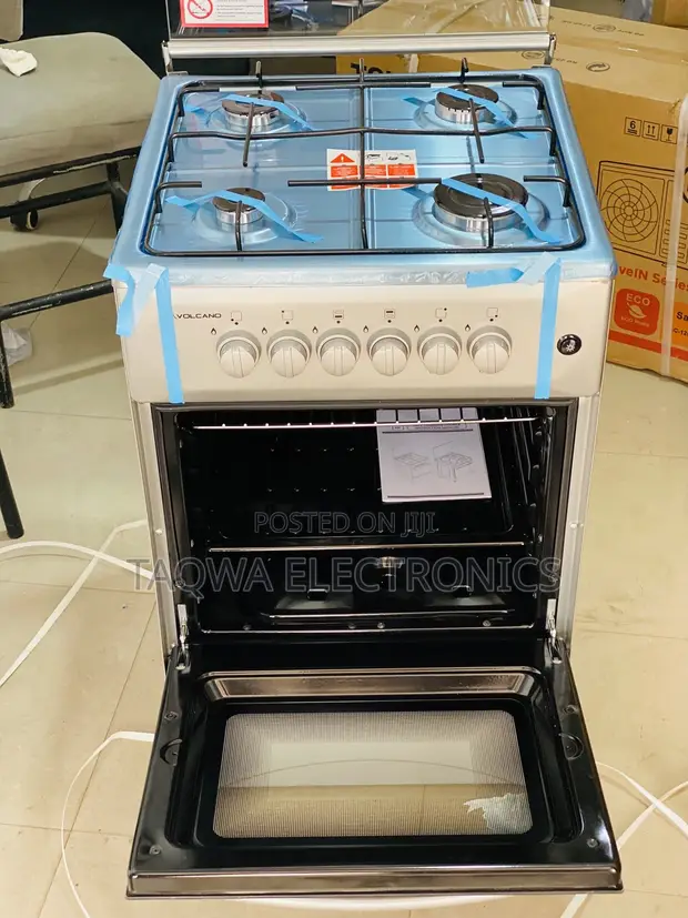 Volcano Klassic 4-Burner Gas Cooker with Oven & Grill - 1