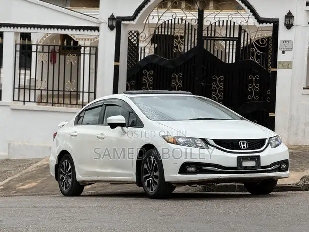 Honda Civic 2015 White - 1