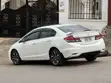 Honda Civic 2015 White - 2