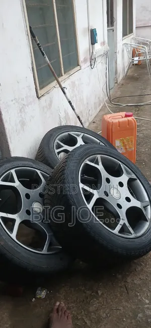 Ford Transit Alloy Rims 18" with Tires