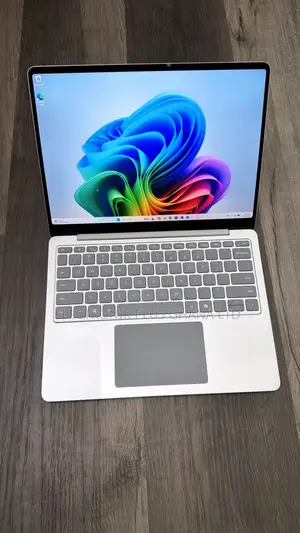 Microsoft Surface Laptop 8 16GB RAM 512GB SSD