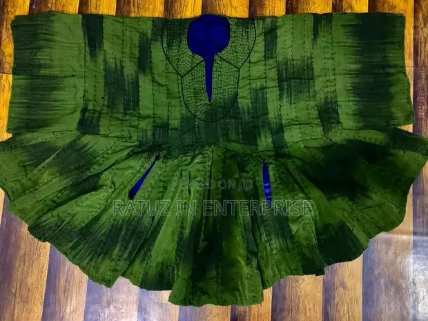 Sleeved Dyed Smocks for Men - 1