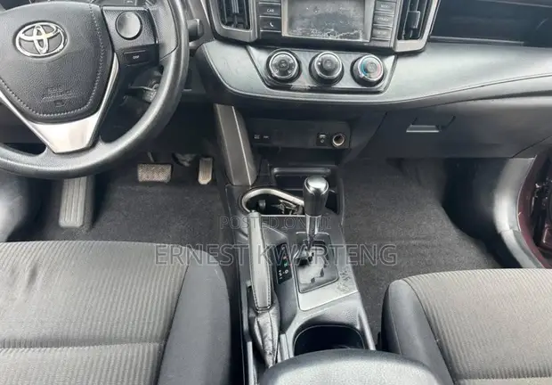 Toyota RAV4 2016 Brown - 1