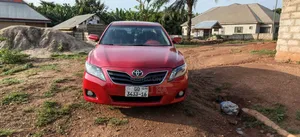 Toyota Camry LE 2010