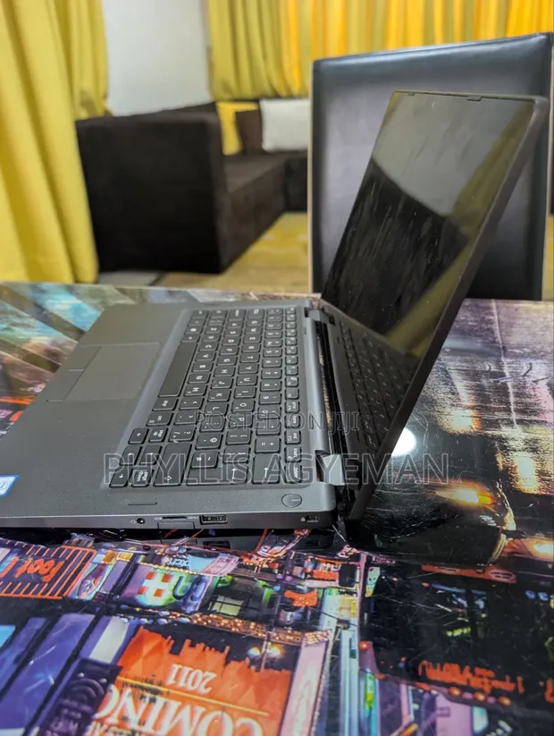 Dell Latitude 5300 Laptop 16GB RAM, Intel Core i5, 256GB SSD - 1