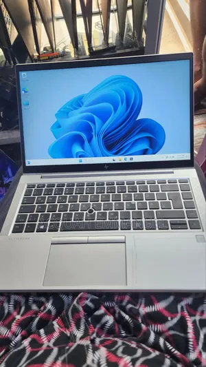 HP EliteBook 845 G8 Laptop - 16GB RAM, 256GB SSD