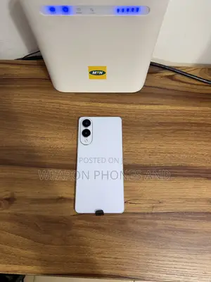 New Samsung Galaxy S25 Edge 256GB White