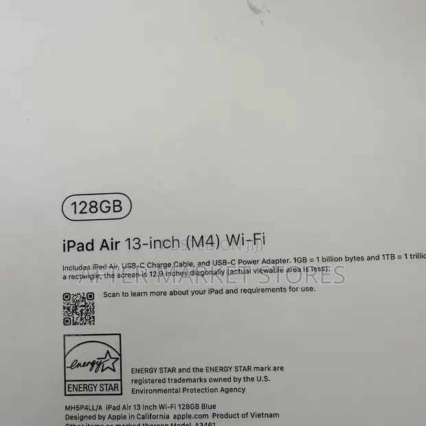 New Apple iPad Air 13" (2026) 128GB Blue - 1