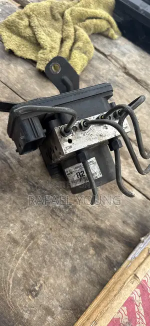 Hyundai Tucson ABS Unit (Foreign Used)