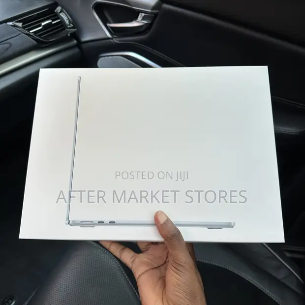 Apple MacBook Air 2026 M5 16GB RAM 512GB SSD - Sky Blue - 1