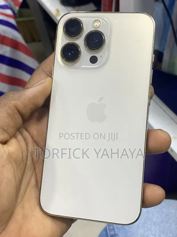 Apple iPhone 13 Pro 128 GB Gold - 1