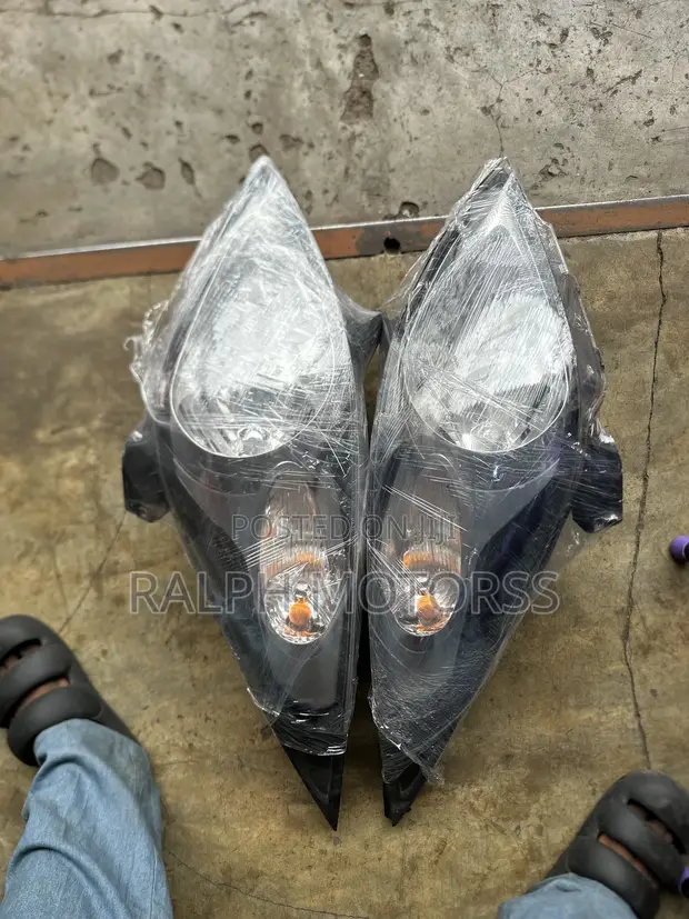 Chevrolet Spark 2010 Headlight Pair - 1