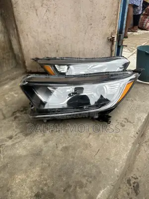 Honda CR-V 2020 Headlight Pair