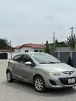 Mazda 2 2012 Gray - 1