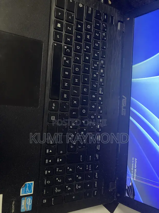 Asus X551CA Laptop - Intel Core i3, 4GB RAM, 256GB SSD - 1