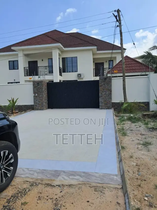 4 Bedroom House for Sale in Manet Junction - 1