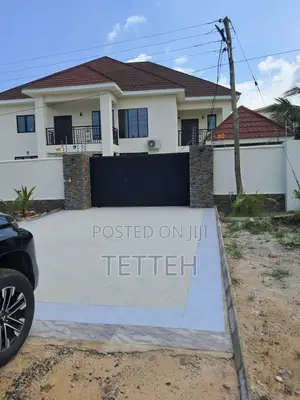 4 Bedroom House for Sale in Manet Junction