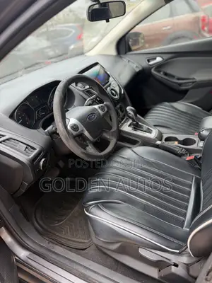 2015 Ford Focus SE Sedan