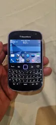 BlackBerry Bold Touch 9900 8GB Black - 1