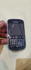 BlackBerry Bold Touch 9900 8GB Black - 2