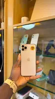 Apple iPhone 11 Pro Max 256 GB - 1