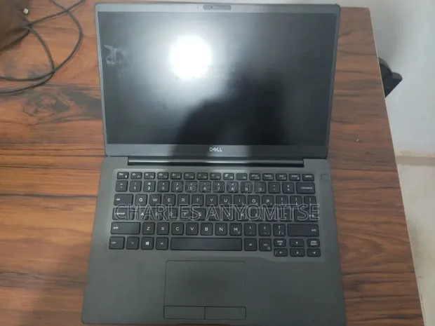 Dell Latitude 7400 Laptop - Intel Core i5, 8GB RAM, 256GB SSD - 1