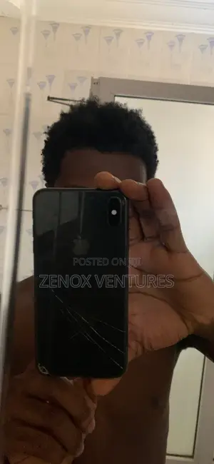 Apple iPhone XS Max 64GB Black