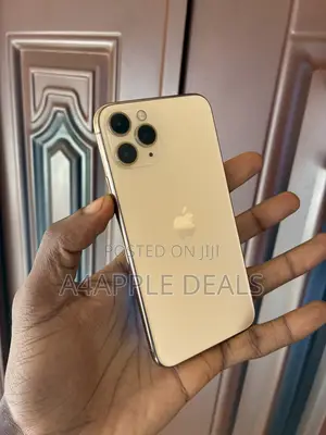 Apple iPhone 11 64GB Blue