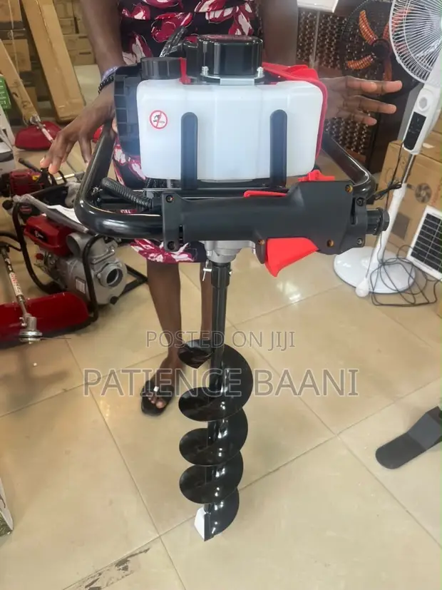 Earth Auger - 52cc 2-Stroke Engine - 1