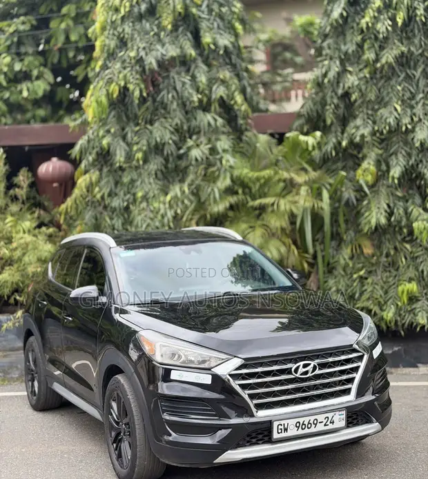 Hyundai Tucson Limited AWD 2019 Black - 1