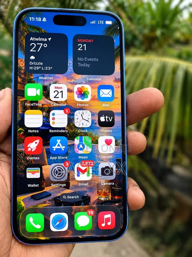 Apple iPhone 16 128GB Blue - 1