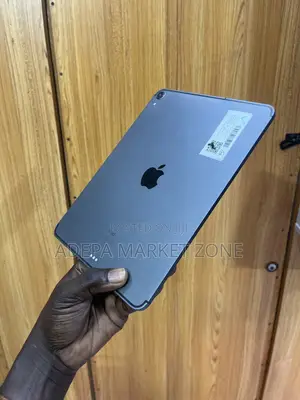 Apple iPad Pro 11 (2018) 256GB Gray