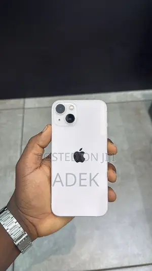 Apple iPhone 13 128GB White