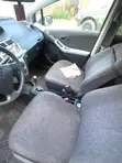 Toyota Vitz 1.3 AWD 3dr 2010 Burgundy - 5
