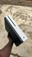 Xbox One S 1TB - 5