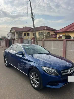 Mercedes-Benz C180 2016 Blue