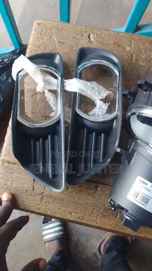 Toyota Camry 2007-2009 Fog Light and Cover Set