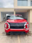 Mitsubishi Outlander SE Launch Edition 2022 Red - 1