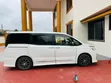 Toyota Voxy SV Premium 2014 White - 4