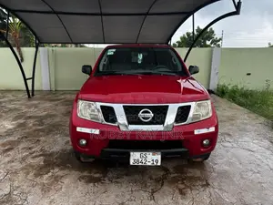 Nissan Navara Rental Service
